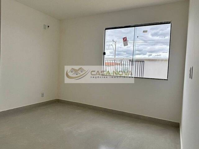 #14 - Casa para Venda em Campos dos Goytacazes - RJ