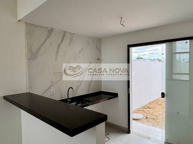#14 - Casa para Venda em Campos dos Goytacazes - RJ